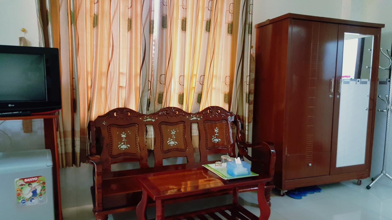 Huynh Nhu Hotel Cà Mau Exterior foto